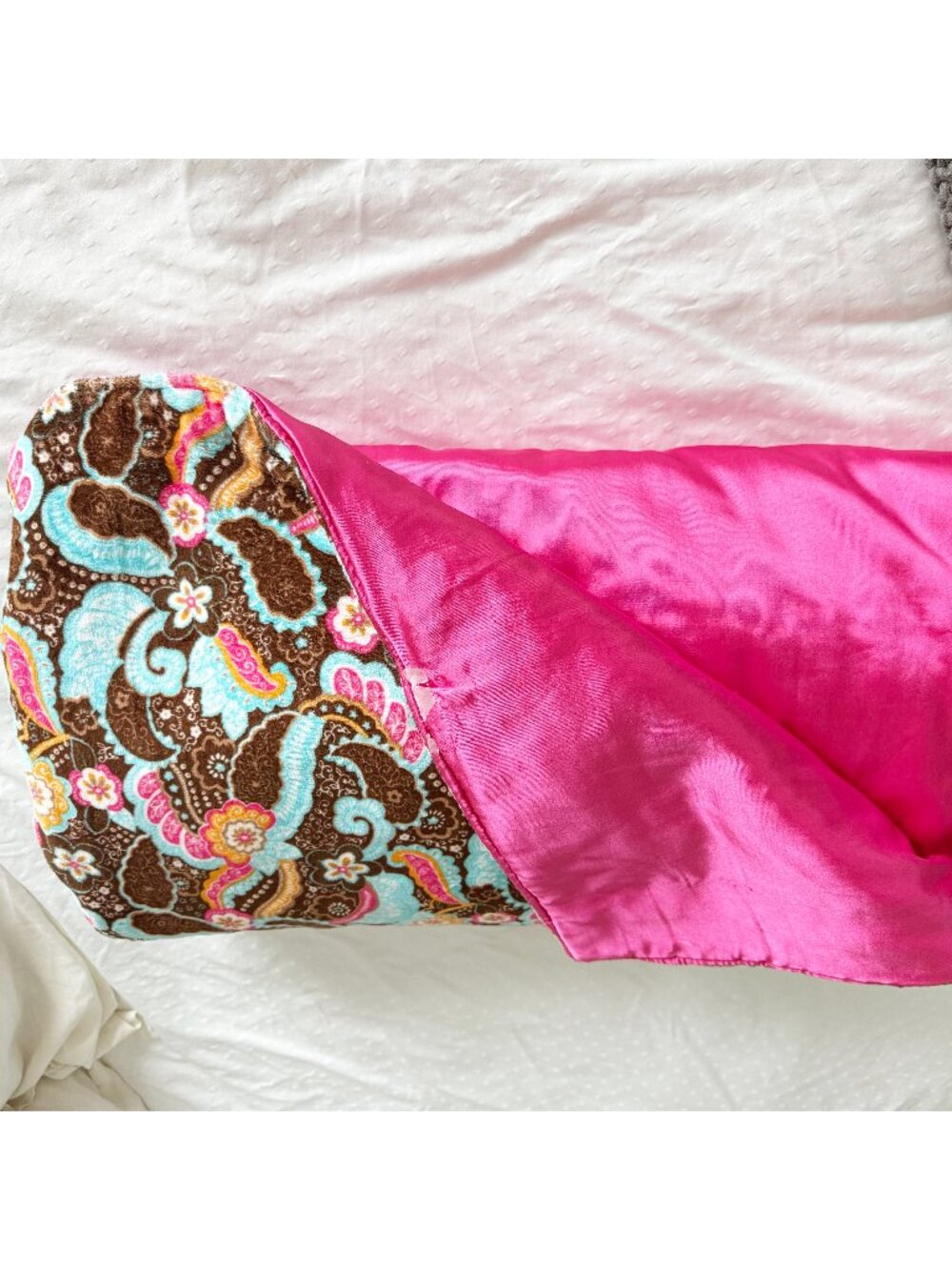 Swankie Blankie Brown Paisley Pink Interior Zip 55-inch Sleeping Bag - Picture 7 of 7